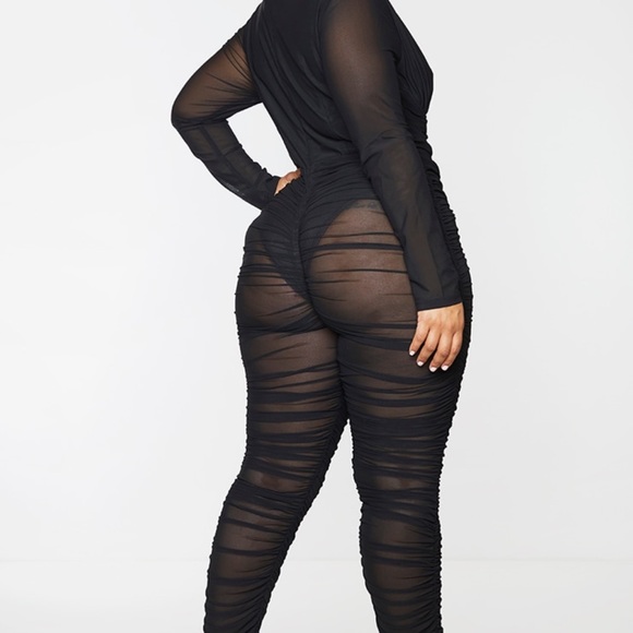 Black sheer scrunched jumpsuit - Picture 2 of 4